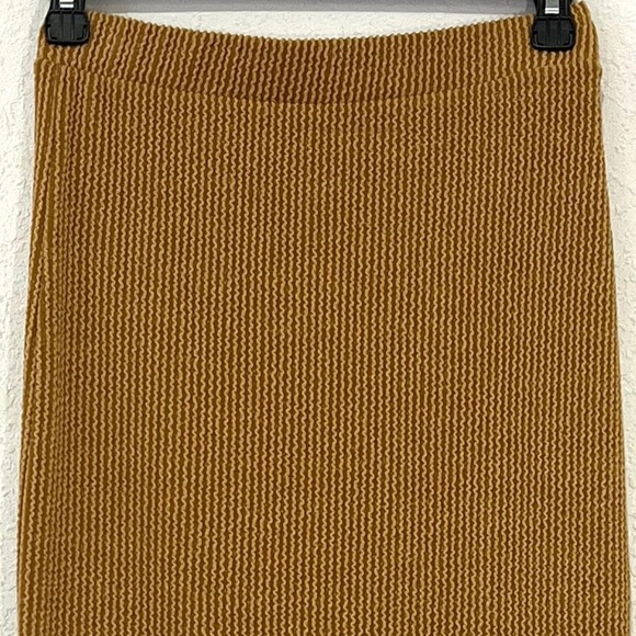 21 Saints Womens Beige Maxi Skirt Size Medium - Picture 2 of 5